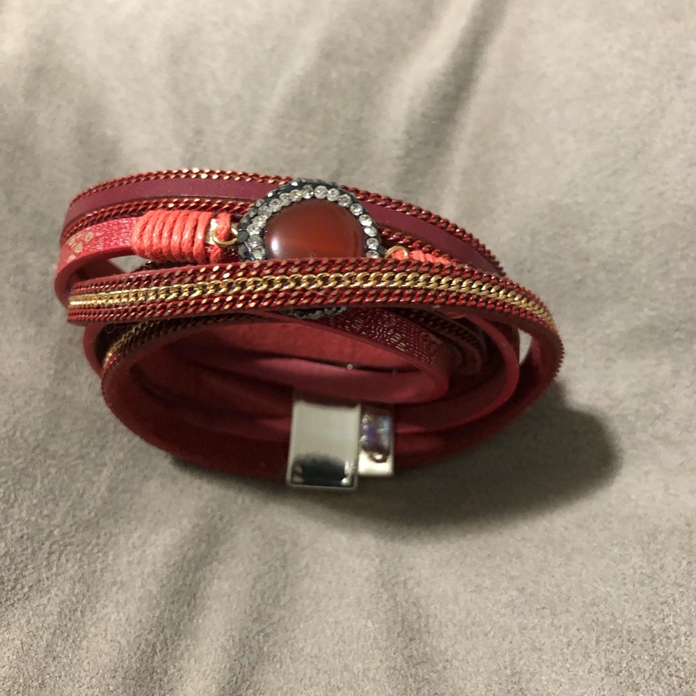 Women’s bracelet
